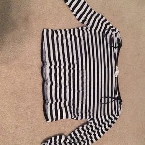Omg sleeve striped crop too